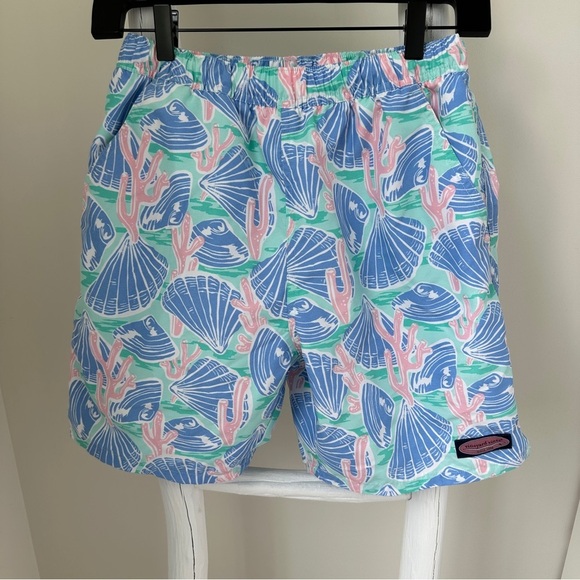Vineyard Vines 7” Seashell Print Swim Trunks Size XS - Picture 1 of 12